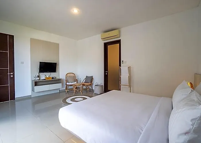 Saga Villa *